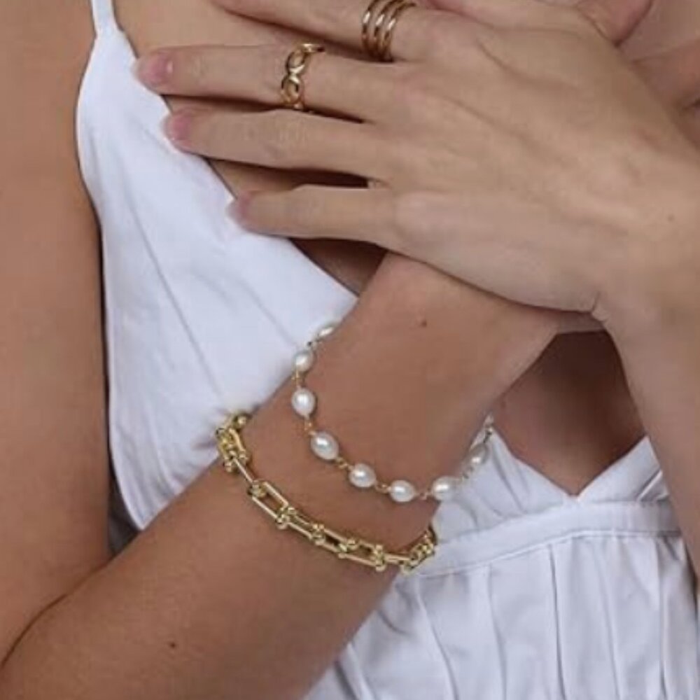 Zara Chain Gold Bracelet - Picture 3 of 4